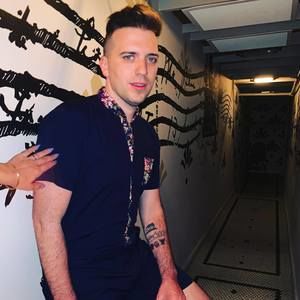 Meet your Posher, Jason